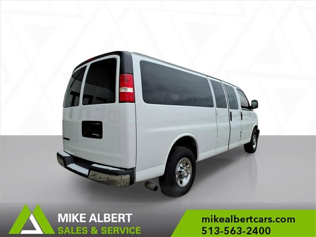 Used 2018 Chevrolet Express 3500 LT w/ LT Preferred Equipment Group image 7