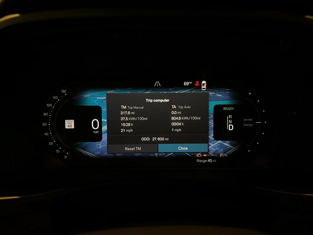 Used 2023 Volvo C40 P8 Recharge Plus AWD/4WD image 18