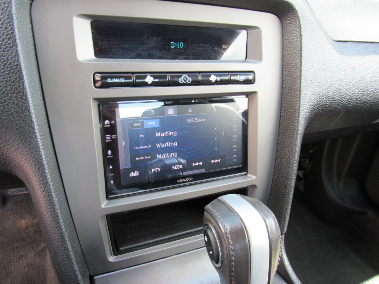 Used 2014 Ford Mustang Coupe image 18