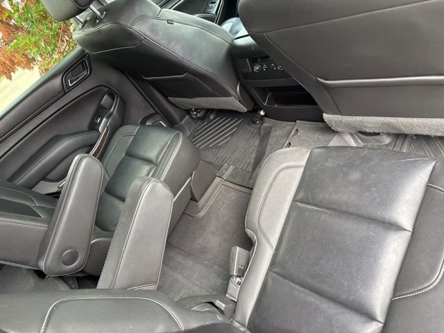 Used 2018 Chevrolet Tahoe LT w/ Texas Edition Package RWD image 10