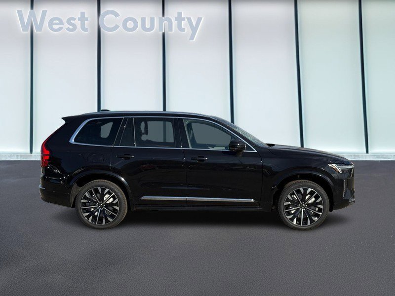 New 2026 Volvo XC90 B6 Ultra w/ Protection Package image 2