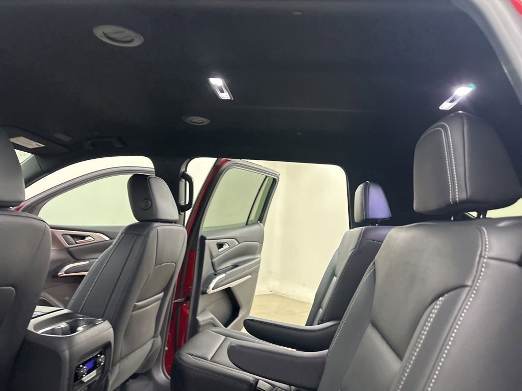 New 2026 Chevrolet Traverse LT w/ Driver Confidence Package AWD/4WD image 20