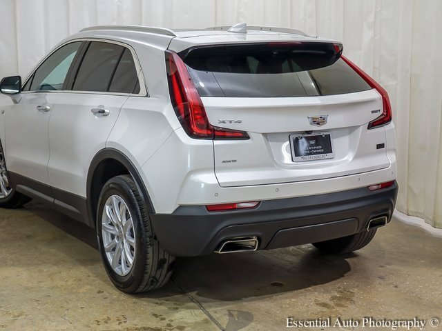 Certified 2023 Cadillac XT4 Luxury w/ Cold Weather Package image 4