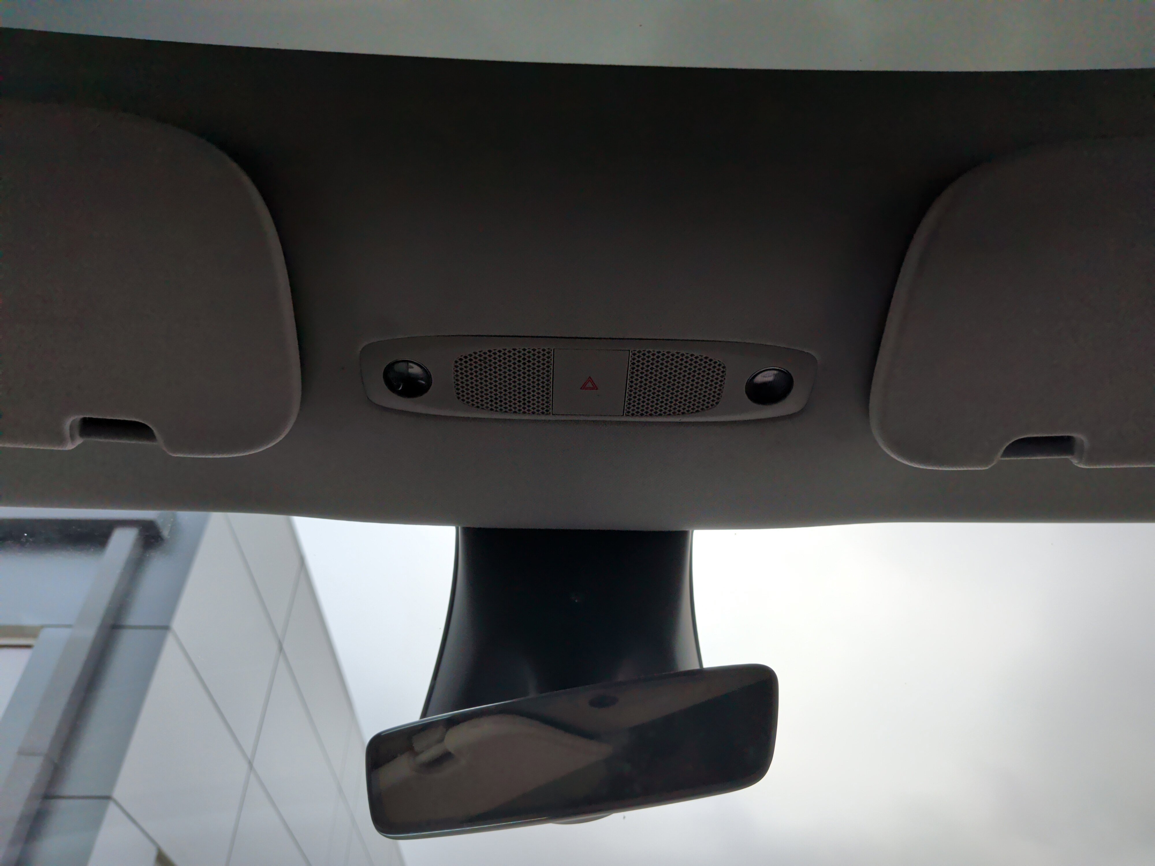 Used 2025 Tesla Model Y Long Range image 27