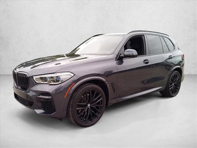 Used 2022 BMW X5 xDrive40i w/ M Sport Package AWD/4WD image 1