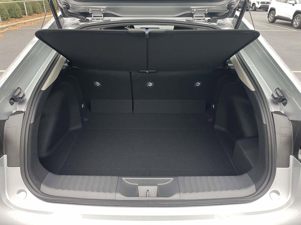 New 2026 Toyota Prius LE image 14