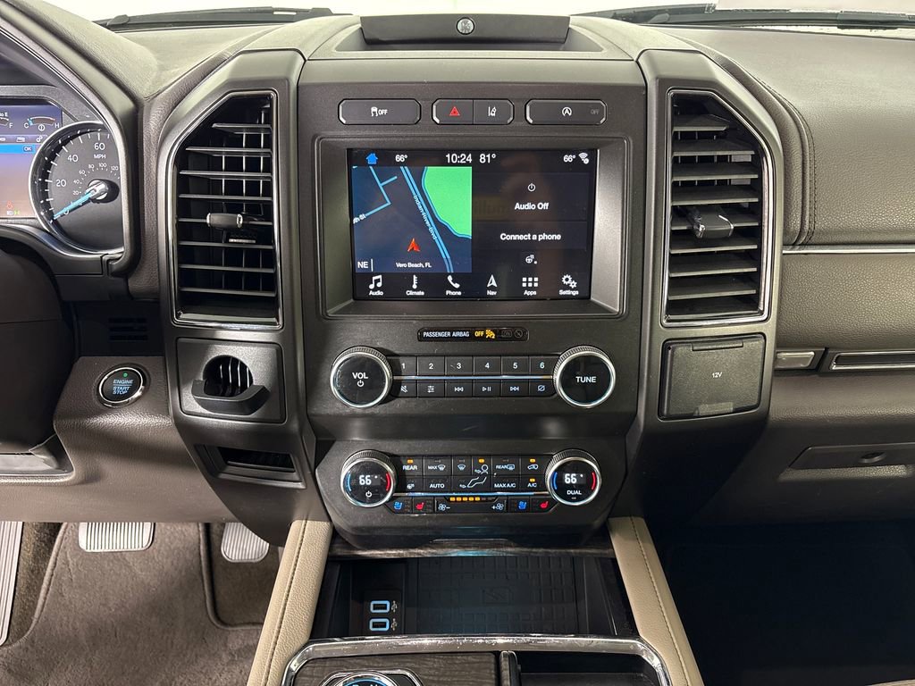 Used 2019 Ford Expedition Limited w/ Equipment Group 301A RWD image 28