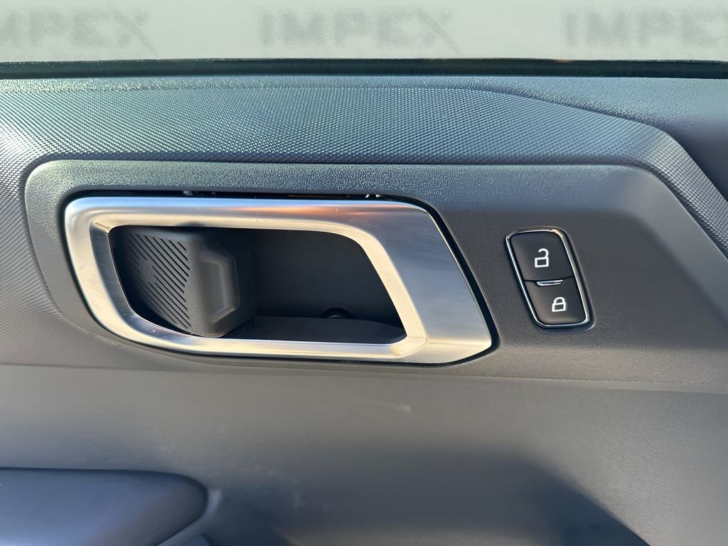 Used 2025 Ford Bronco Big Bend image 25