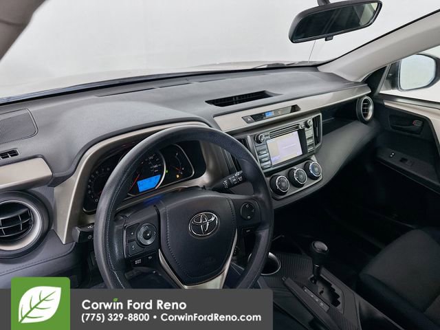 Used 2014 Toyota RAV4 LE image 9