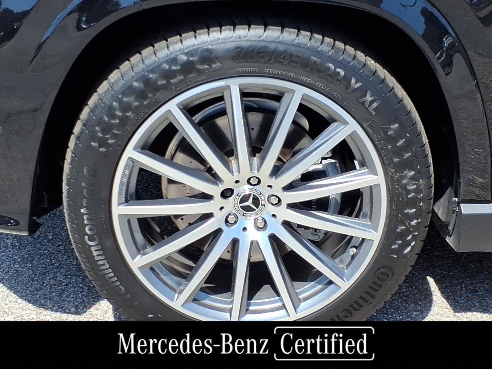 Used 2025 Mercedes-Benz GLS 580 4MATIC image 4