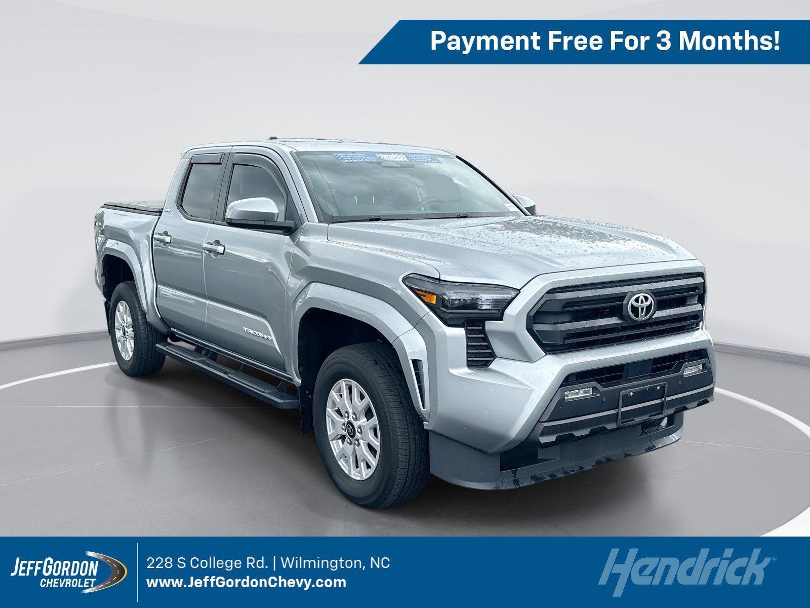 Used 2024 Toyota Tacoma SR5 w/ SR5 Upgrade Package RWD video 1