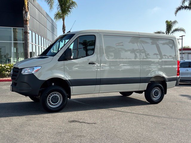 Used 2026 Mercedes-Benz Sprinter 2500 image 11