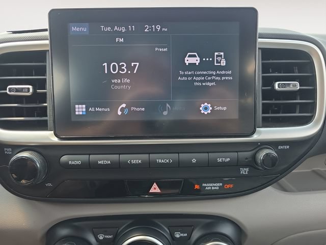 Used 2022 Hyundai Venue SEL FWD image 24