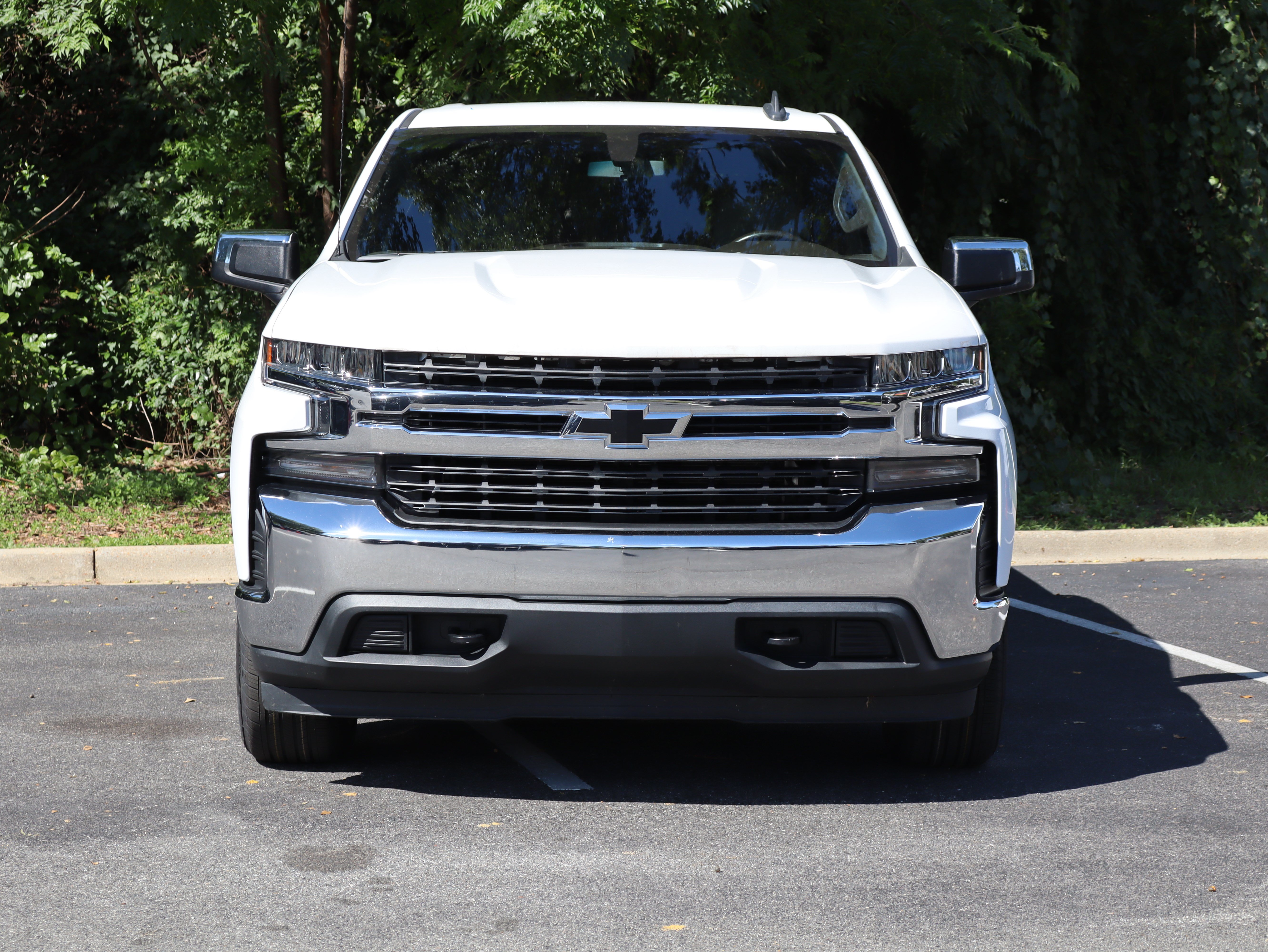 Used 2020 Chevrolet Silverado 1500 LT w/ All-Star Edition AWD/4WD image 3
