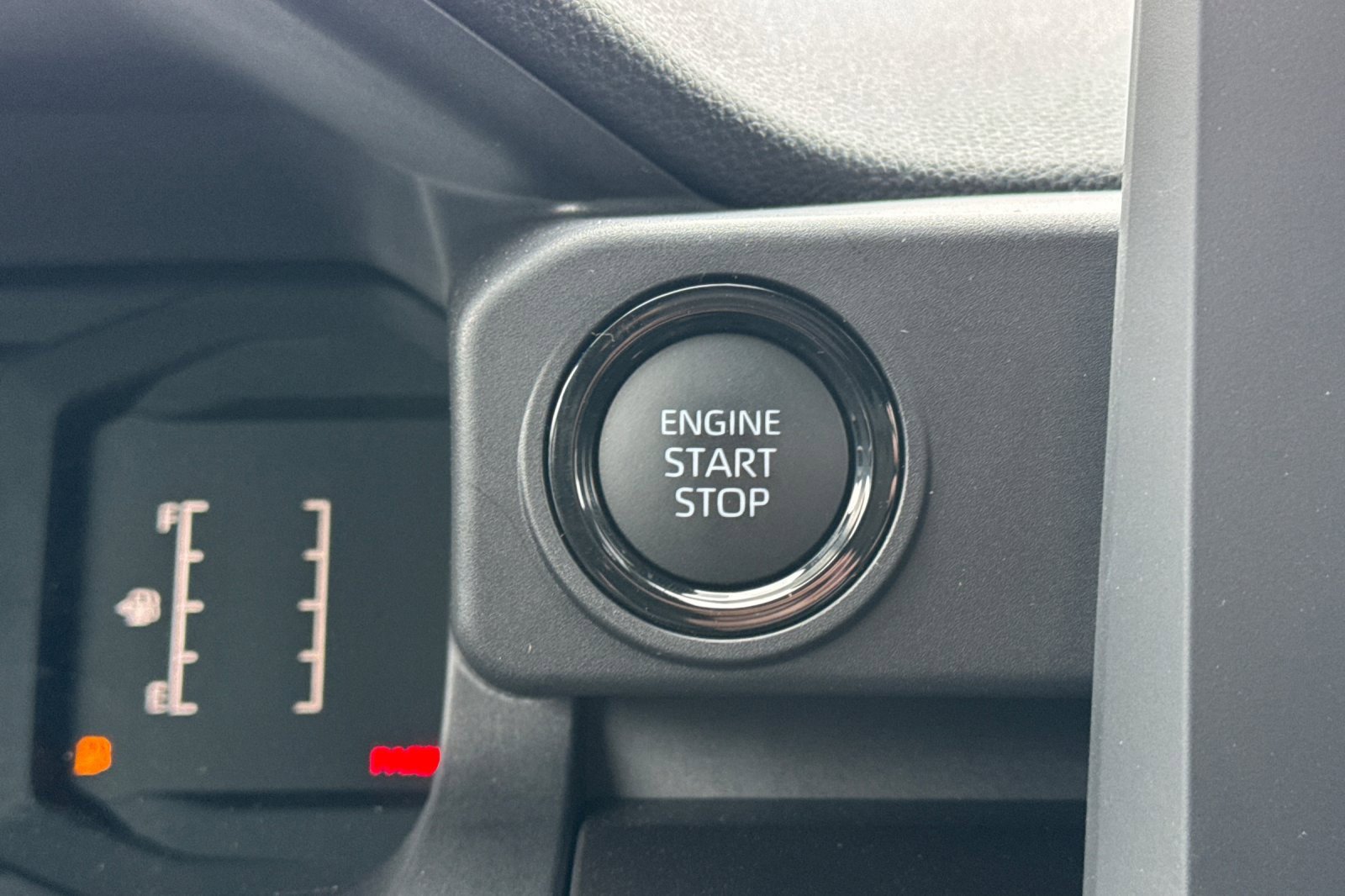 New 2025 Toyota Tacoma SR5 image 21