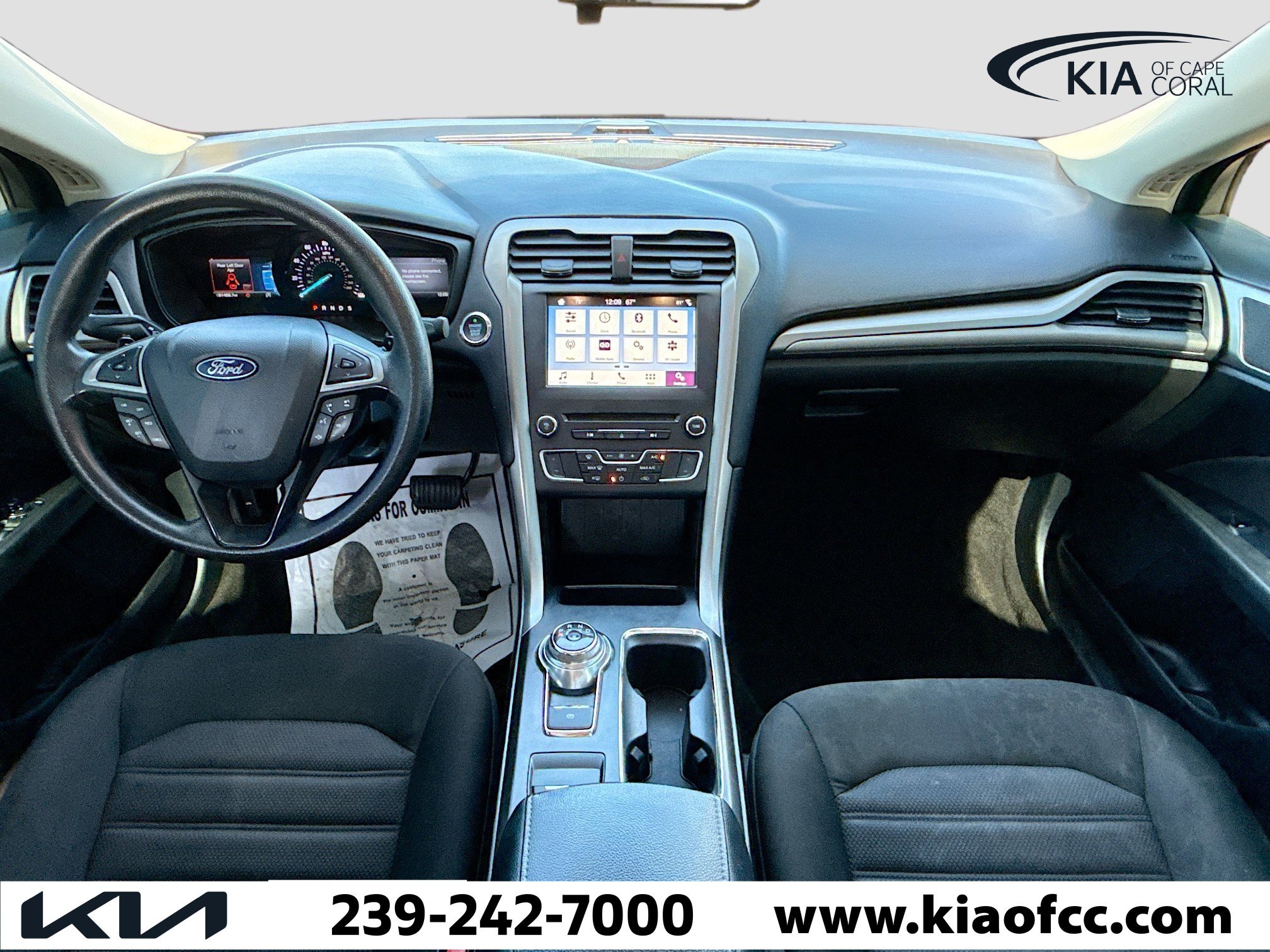 Used 2018 Ford Fusion SE w/ Fusion SE Technology Package image 15