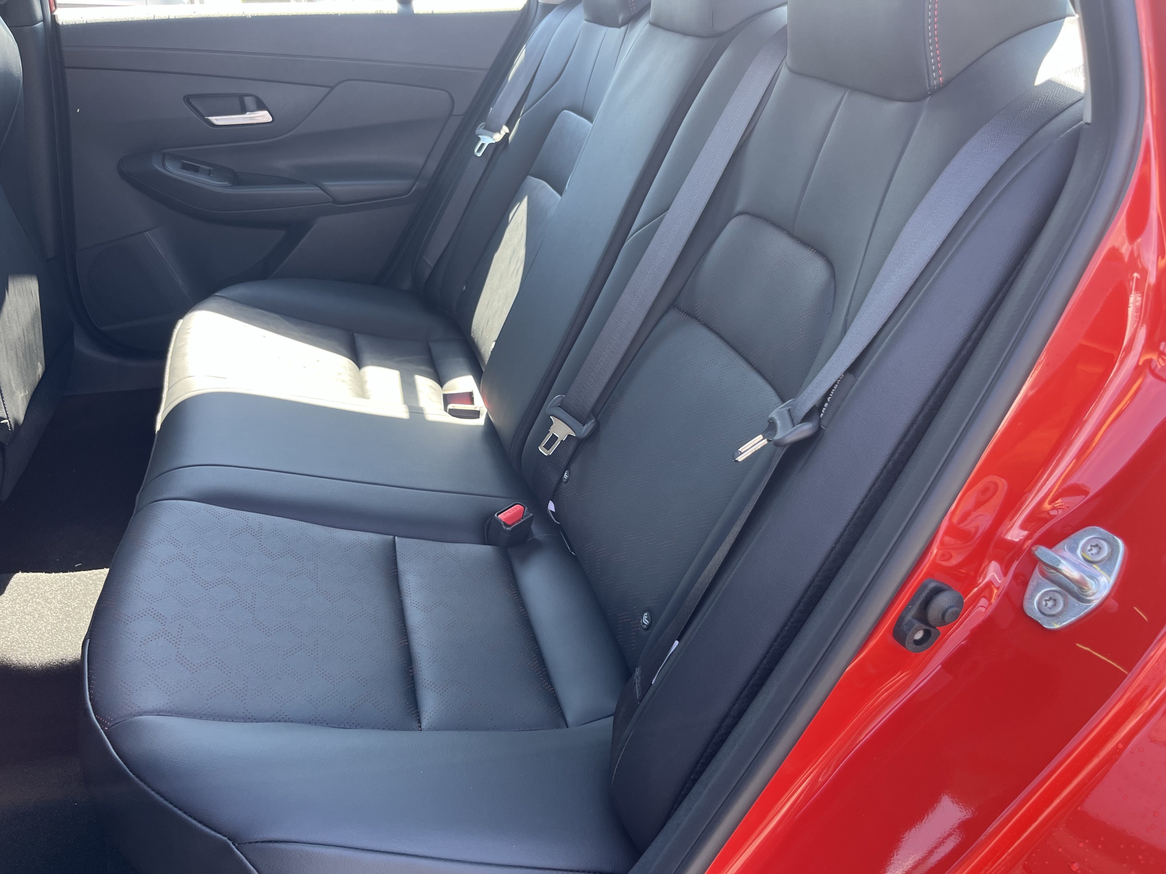 New 2027 Nissan Sentra SR w/ SR Premium Package FWD image 17