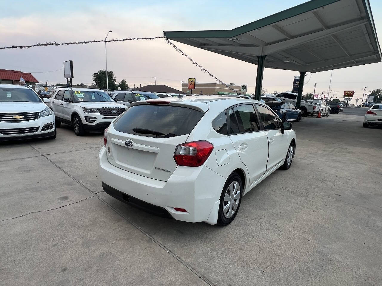 Used 2016 Subaru Impreza 2.0i AWD/4WD image 6