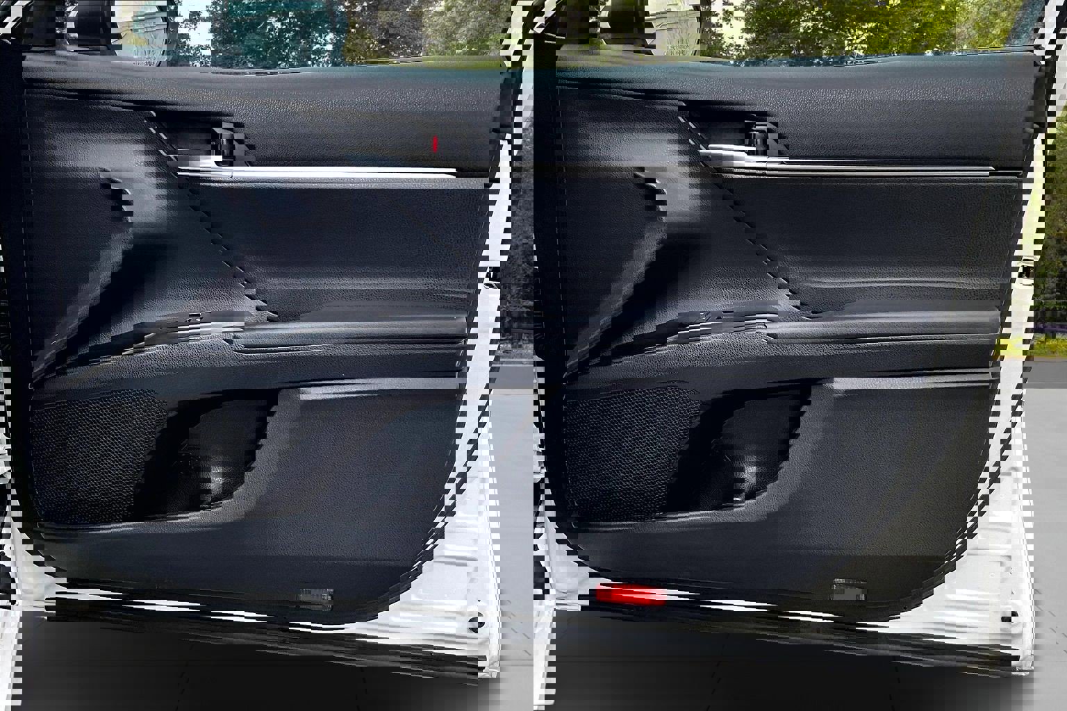 Used 2020 Toyota Camry LE image 31