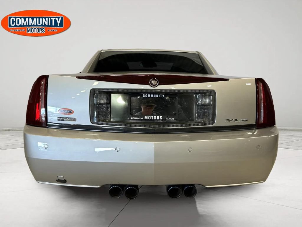 Used 2004 Cadillac XLR RWD image 6