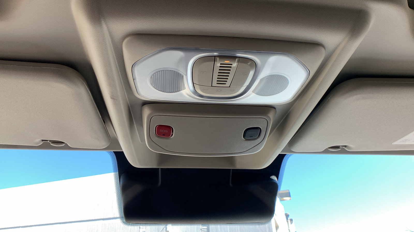 New 2026 RAM ProMaster 2500 w/ Premium Convenience Group FWD image 22