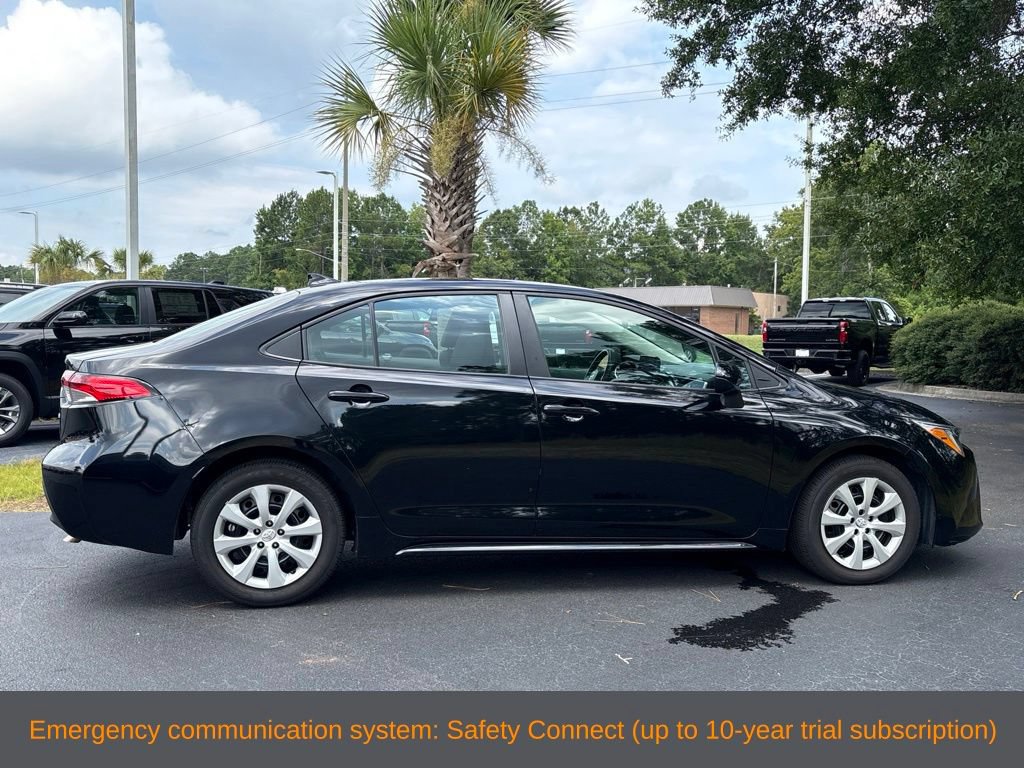 Used 2024 Toyota Corolla LE FWD image 4