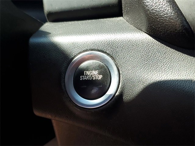 Used 2019 GMC Terrain SLE w/ Driver Convenience Package image 18