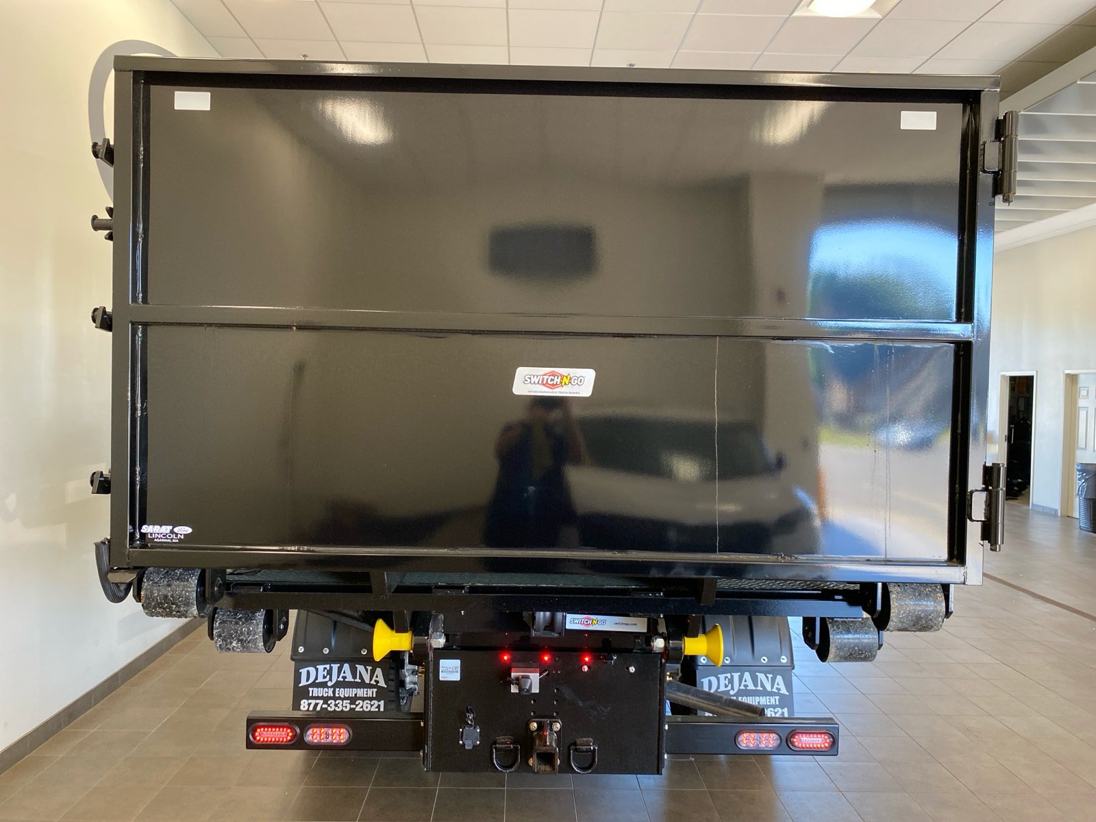 New 2026 Ford F550 4x4 Regular Cab Super Duty image 7