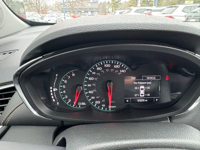 Used 2018 Chevrolet Trax LT w/ LT Convenience Package FWD image 21