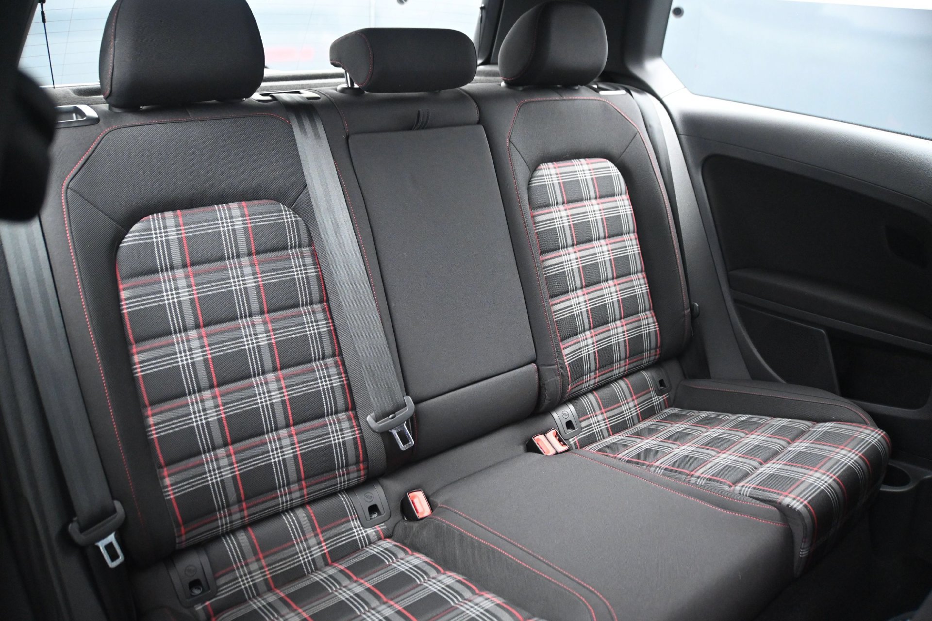 Used 2016 Volkswagen GTI S FWD image 14