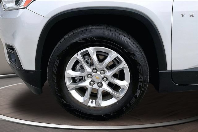 Used 2021 Chevrolet Traverse LS FWD image 8