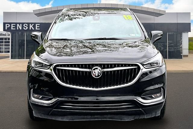Used 2018 Buick Enclave Premium w/ Experience Buick Package AWD/4WD image 3