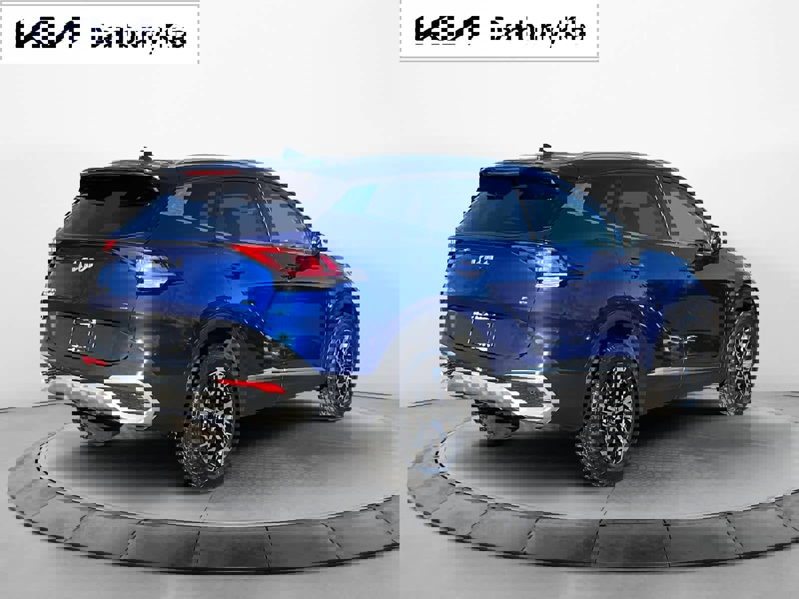 Used 2024 Kia Sportage EX image 5