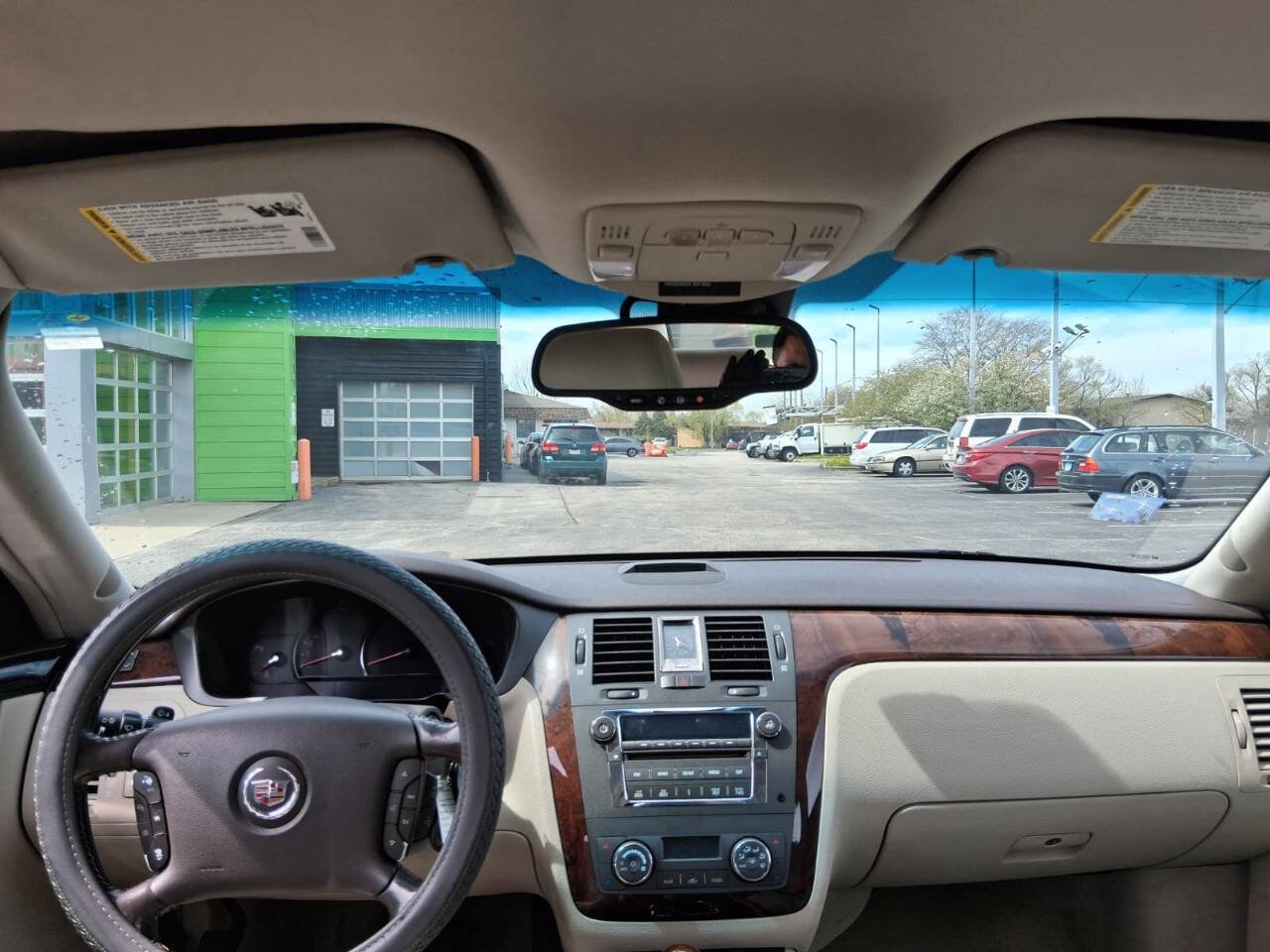 Used 2007 Cadillac DTS Luxury II image 9