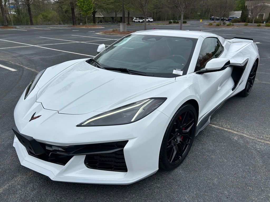Used 2024 Chevrolet Corvette Z06 RWD image 63