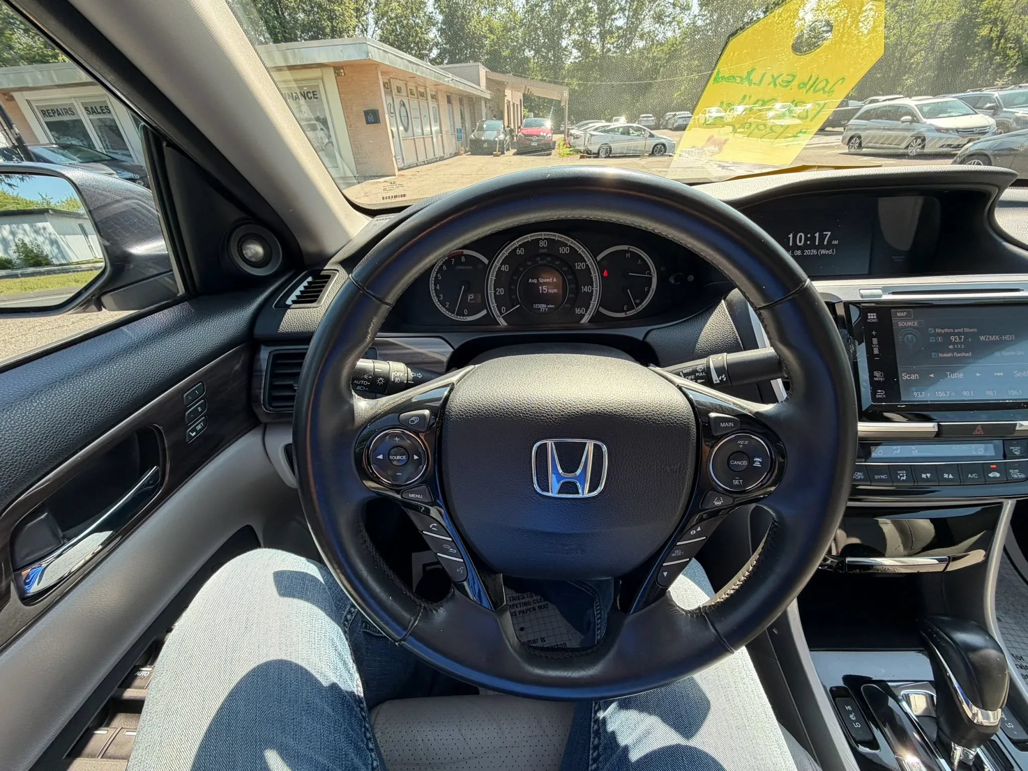 Used 2016 Honda Accord EX-L image 23