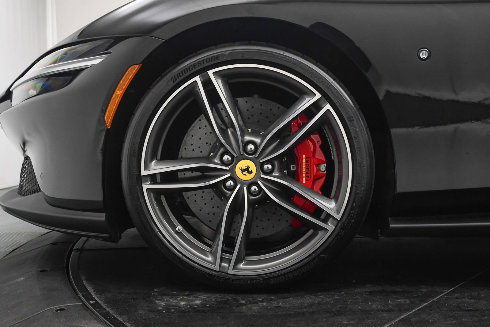 Certified 2023 Ferrari Roma image 35