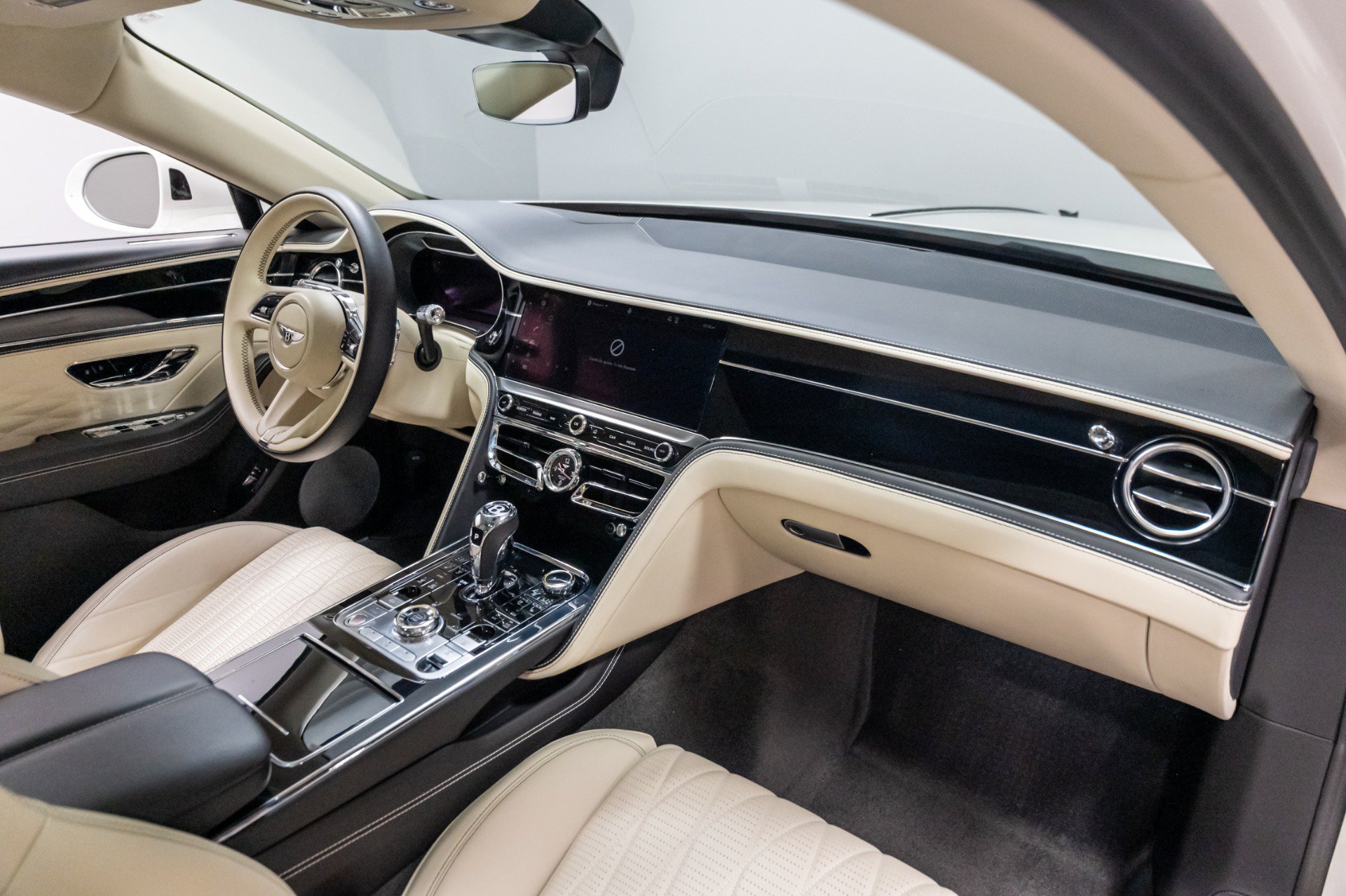 Used 2021 Bentley Flying Spur W12 AWD/4WD image 48