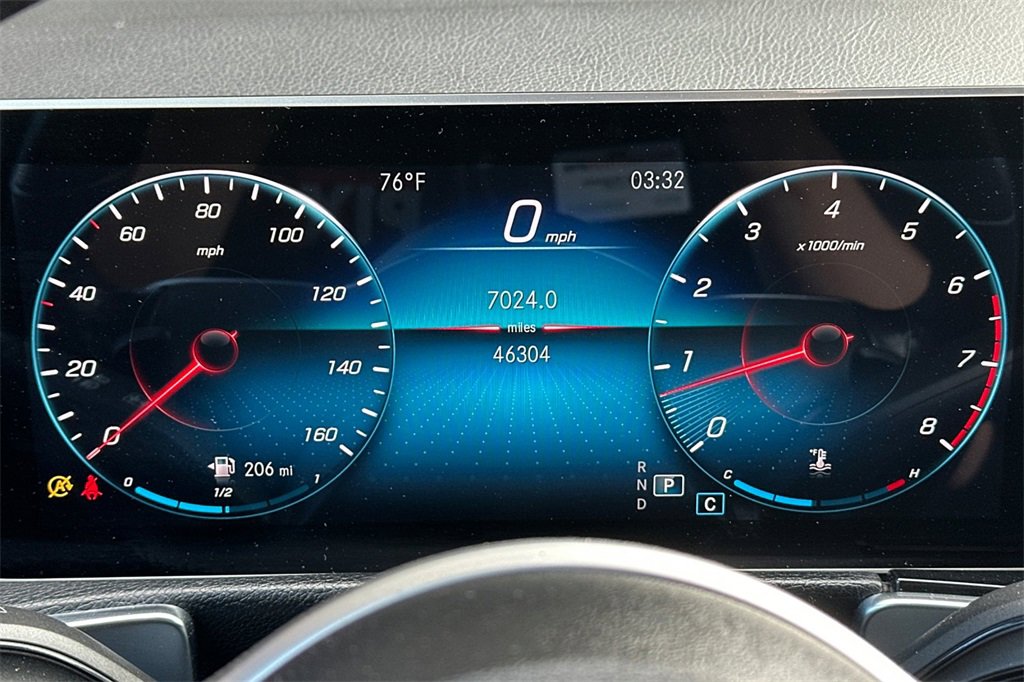 Used 2020 Mercedes-Benz GLB 250 GLB 250 image 24