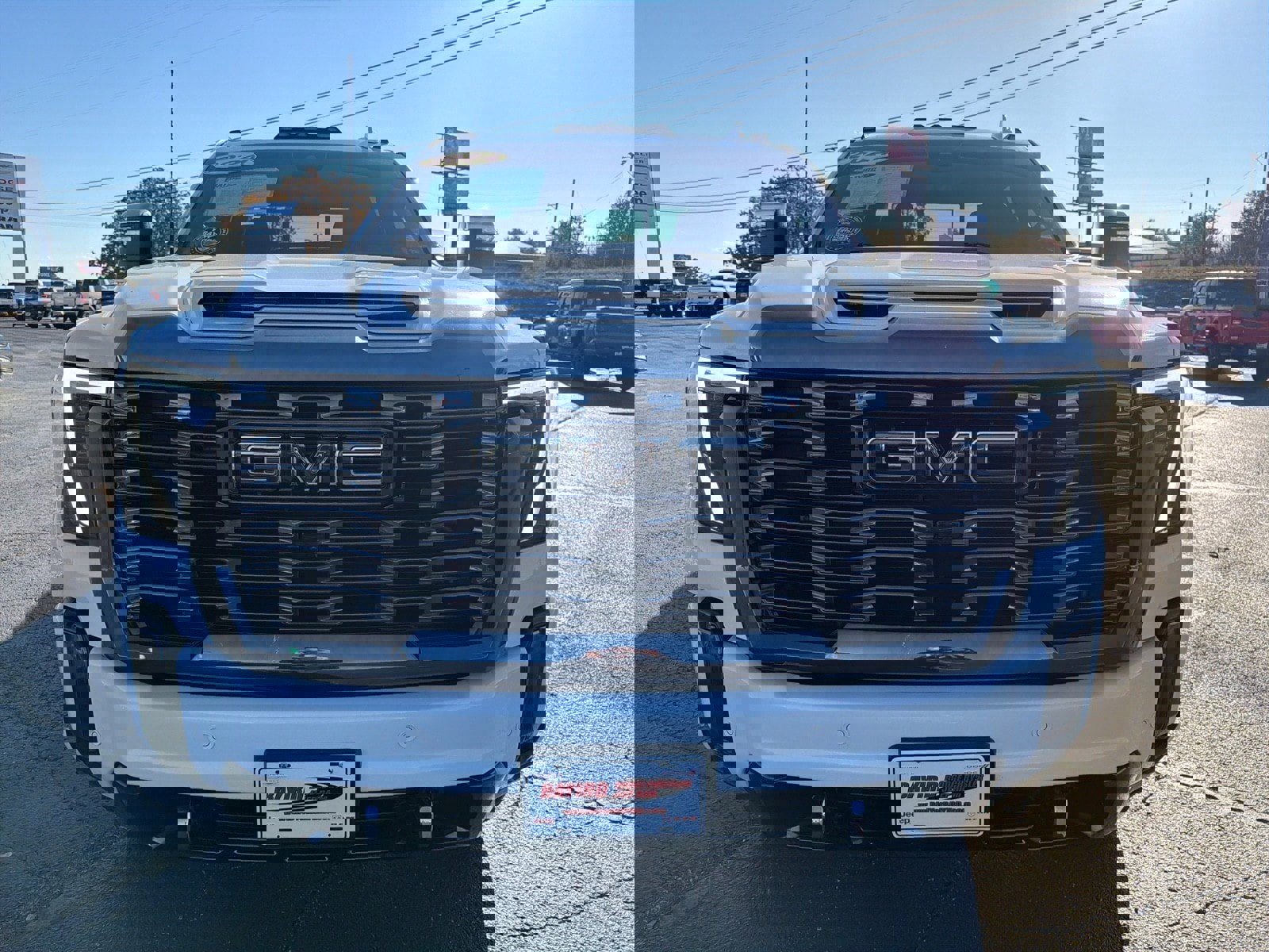 Used 2024 GMC Sierra 2500 Denali Ultimate image 3