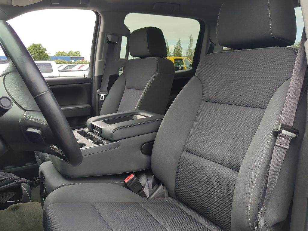Used 2016 Chevrolet Silverado 1500 LT AWD/4WD image 6