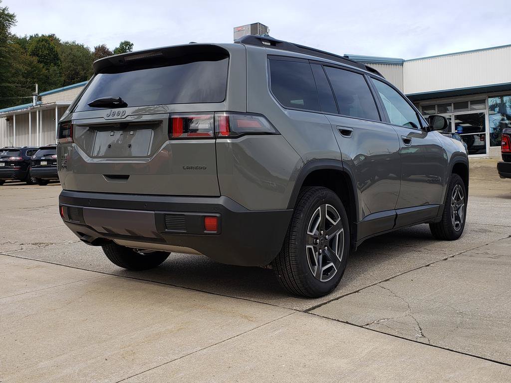 New 2026 Jeep Cherokee Laredo AWD/4WD image 3