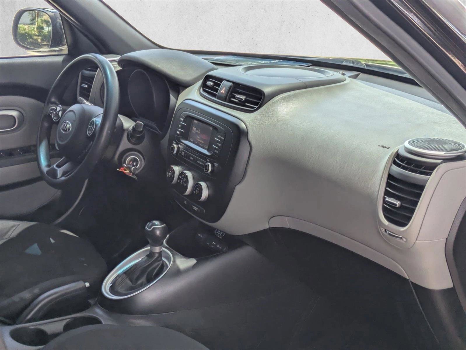 Used 2015 Kia Soul FWD image 20