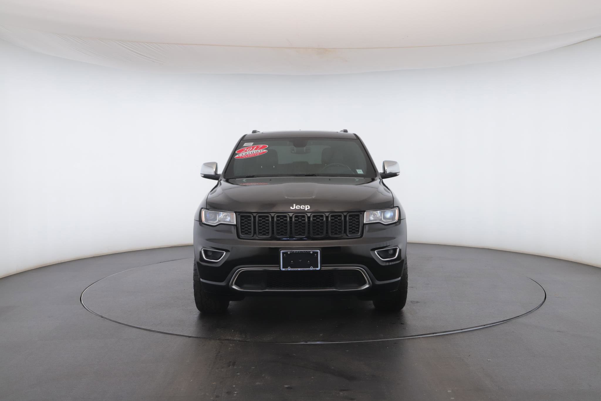 Used 2017 Jeep Grand Cherokee Limited image 25