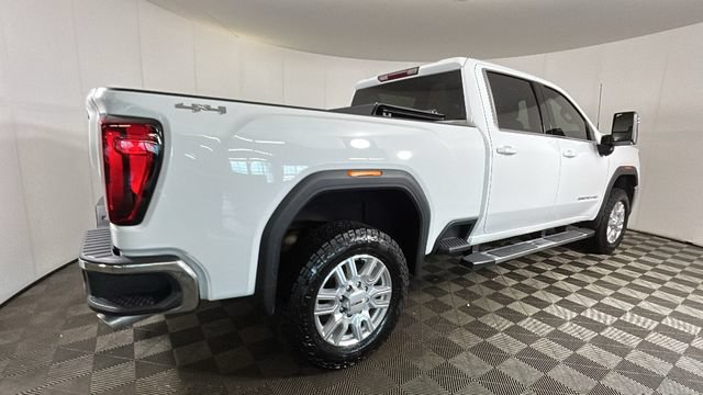 Used 2022 GMC Sierra 2500 SLE w/ SLE Convenience Package AWD/4WD image 2