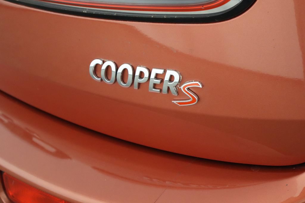 Used 2022 MINI Cooper Clubman S w/ Premium Package AWD/4WD image 40