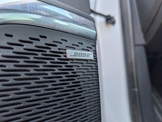 Used 2025 GMC Acadia Elevation image 21