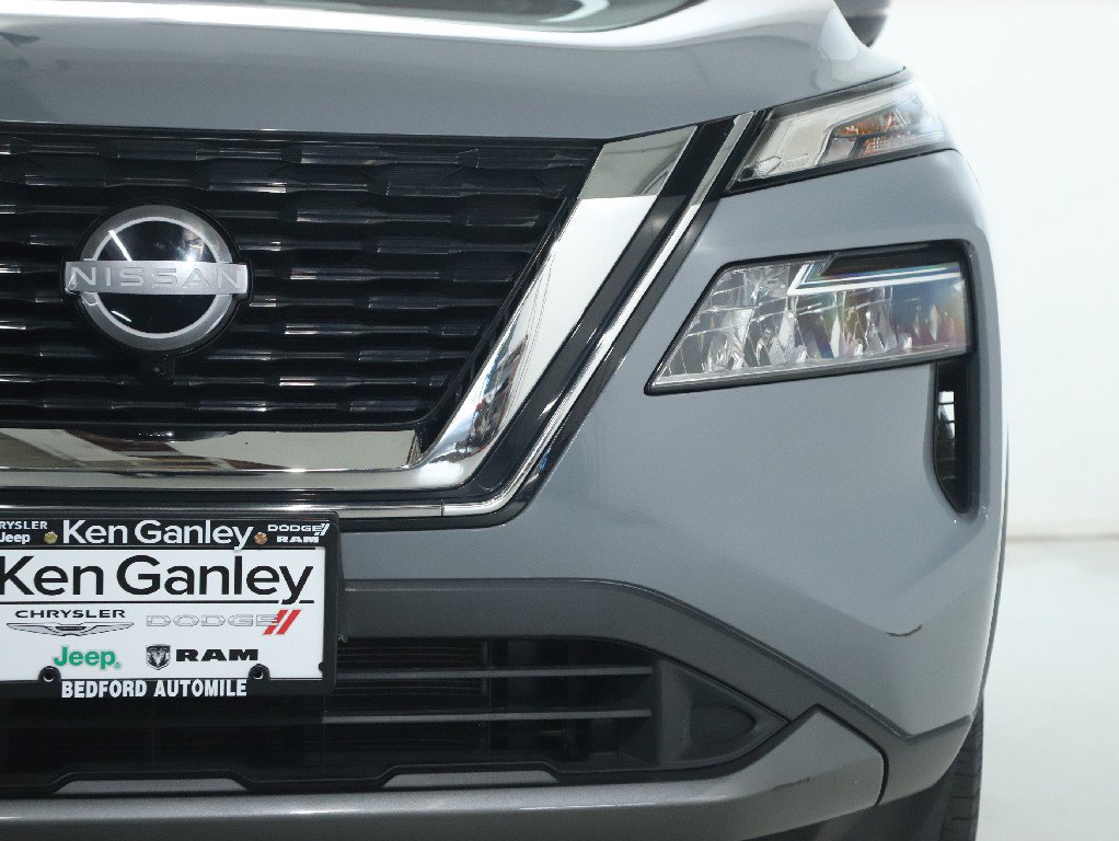 Used 2023 Nissan Rogue SL AWD/4WD image 7