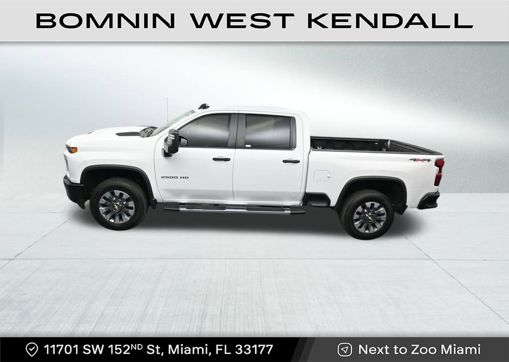 Used 2023 Chevrolet Silverado 2500 Custom w/ Custom Value Package image 14