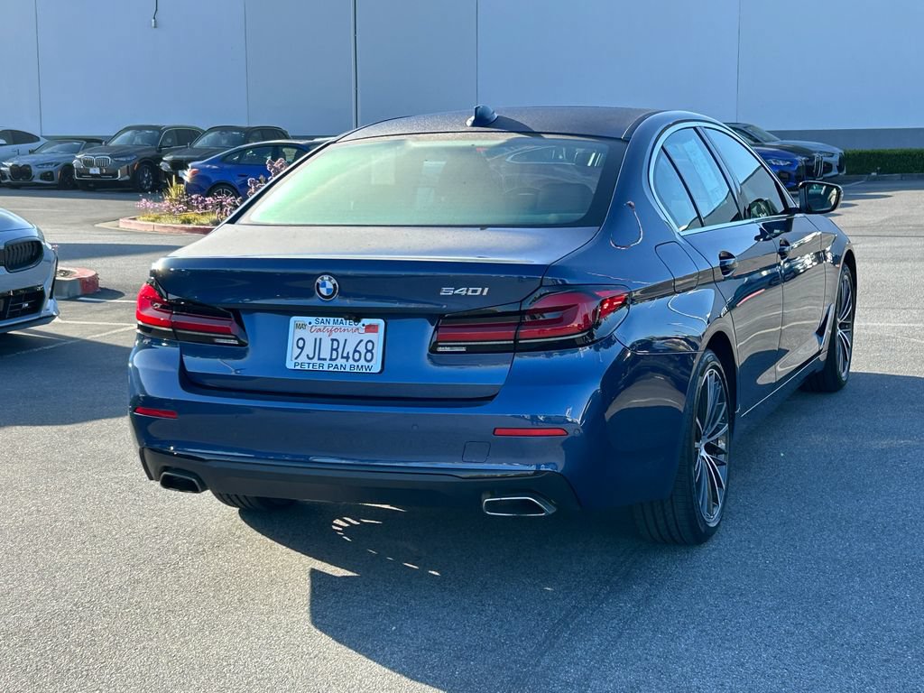 Used 2023 BMW 540i w/ Convenience Package RWD image 5